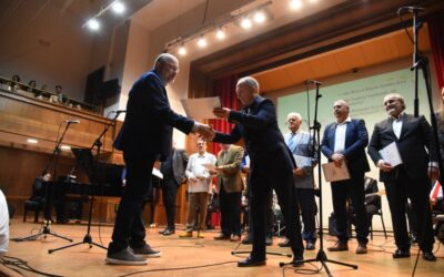 Institut za medicinu rada Srbije „Dr Dragomir Karajović“ uručio zahvalnicu kompaniji „Heliant“ povodom 70 godina postojanja